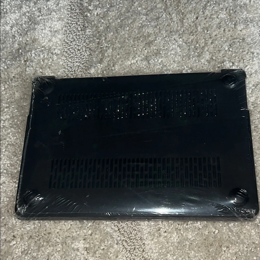 New Sleek Black Laptop coveroo case MacBook 13 2016 thin shield